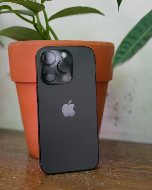 iPhone 14 Pro 256GB Space Black - Store Verified